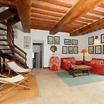 別荘 Le Nuvole By Interhome